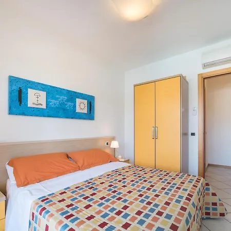 דירה Villaggio Planetarium