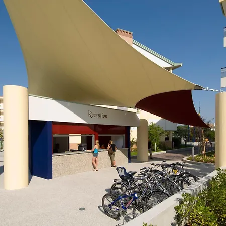 דירה Villaggio Planetarium